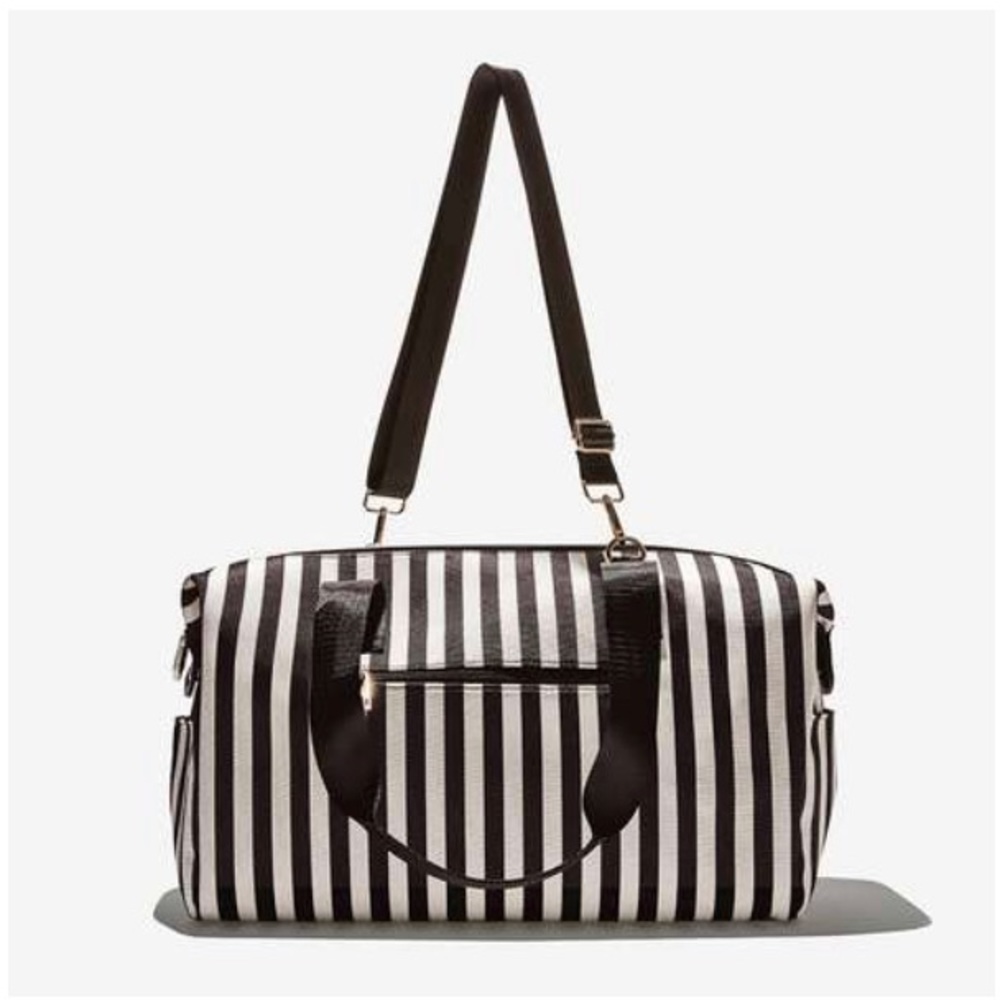 Alice & Olivia duffle bag ▪️